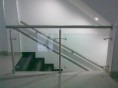 /album/pasamanos-en-acero-inoxidable-y-vidrio-templado/convensional-con-vidrio-jpg1/